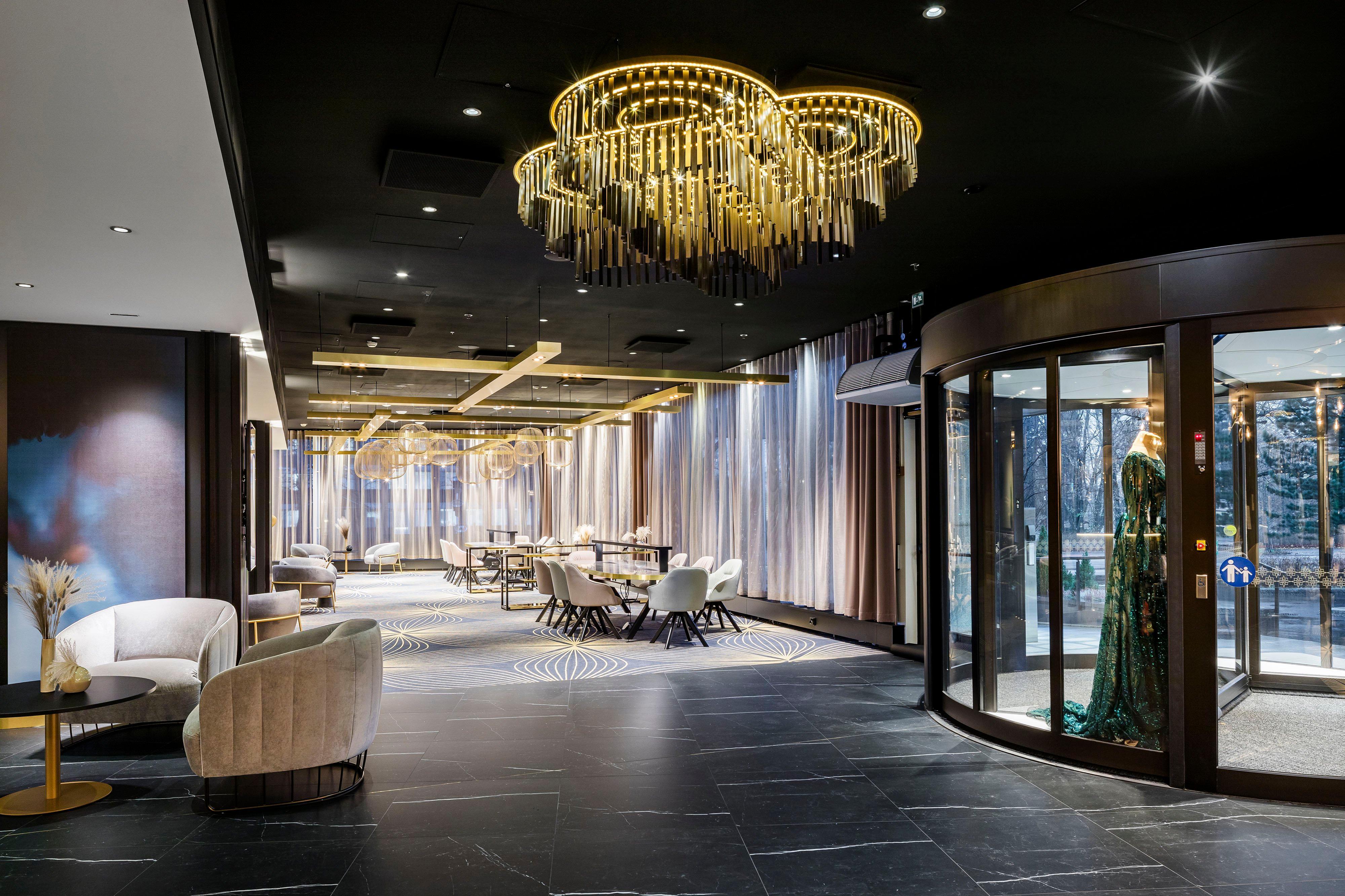 Crowne Plaza Helsinki - Hesperia By Ihg Hotel Ngoại thất bức ảnh