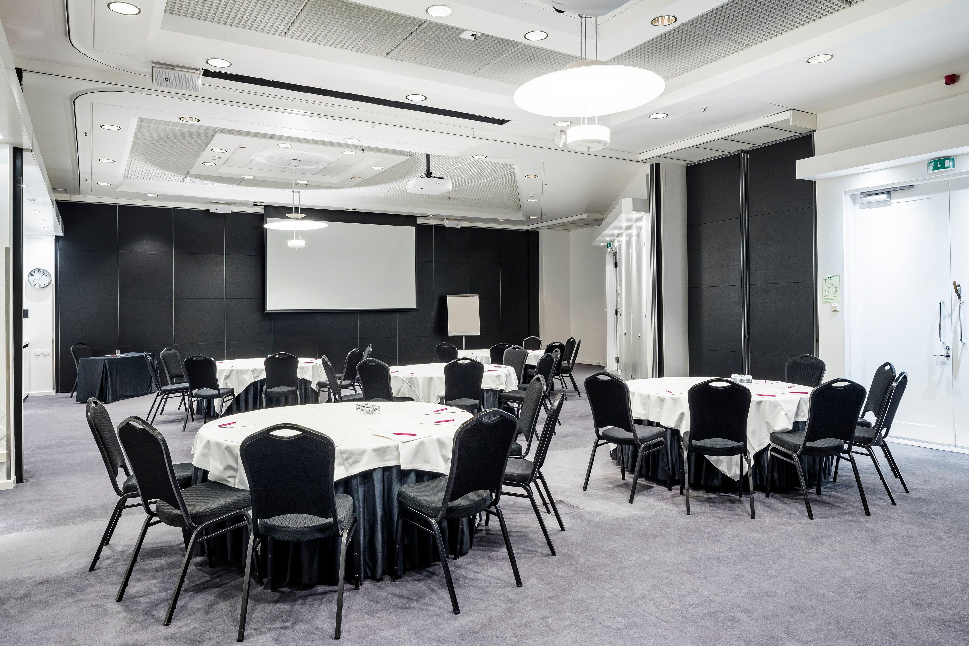 Crowne Plaza Helsinki - Hesperia By Ihg Hotel Ngoại thất bức ảnh